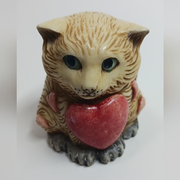 VINTAGE 2001 POT BELLY "VALENTINO" VALENTINE CAT FIGURE TRINKET BOX - Picture 1 of 7